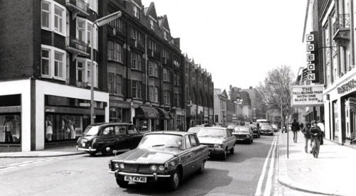 Teenagers Kings Road Chelsea night club 1980s Britain