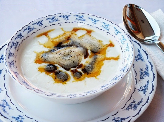 Yoghurt soup